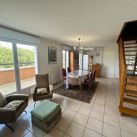 Dives-sur-mer, 3 Pieces Duplex, Terrasse, Animaux Admis - Fr-1-487-278